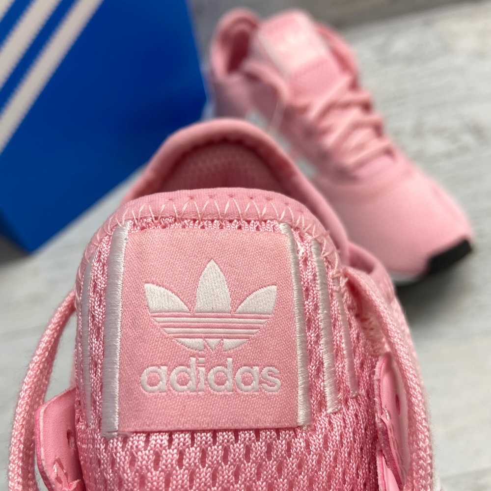 Adidas Swift Run running shoes - Picture 7 of 11